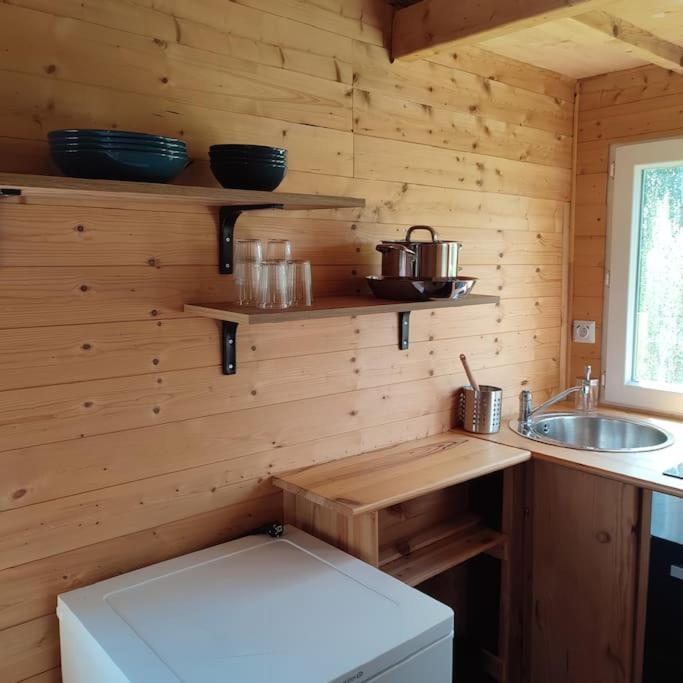 Nuit Insolite En Tiny House Questembert Buitenkant foto