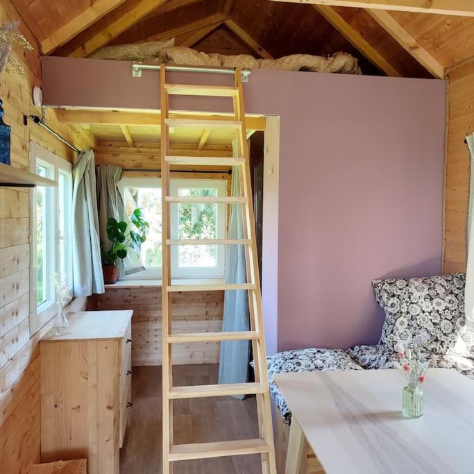 Nuit Insolite En Tiny House Questembert Buitenkant foto